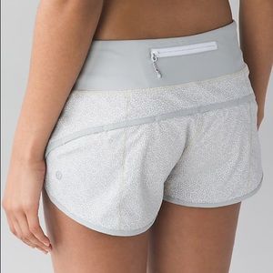 Lululemon Run Shorts Size 4